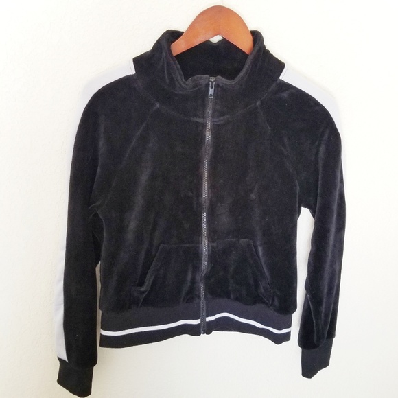 Last Chance SOCIALITE Black Velvet Bomber Jacket - Picture 2 of 8